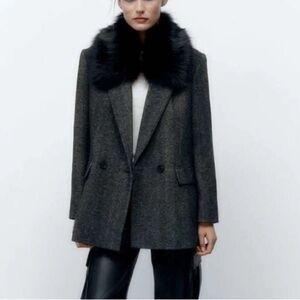 Zara Dark Gray Blazer with Black Faux Fur Collar Oversized Small